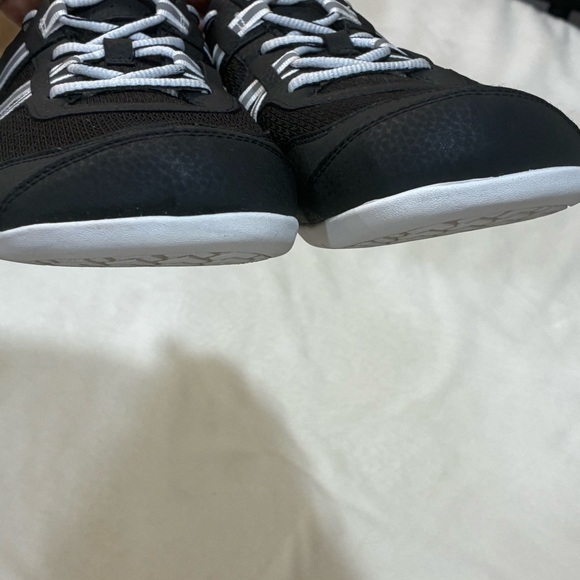 Xero Shoes Women’s Prio Minimalist Barefoot Running Shoes Black/White Size 9.5 - Picture 5 of 9